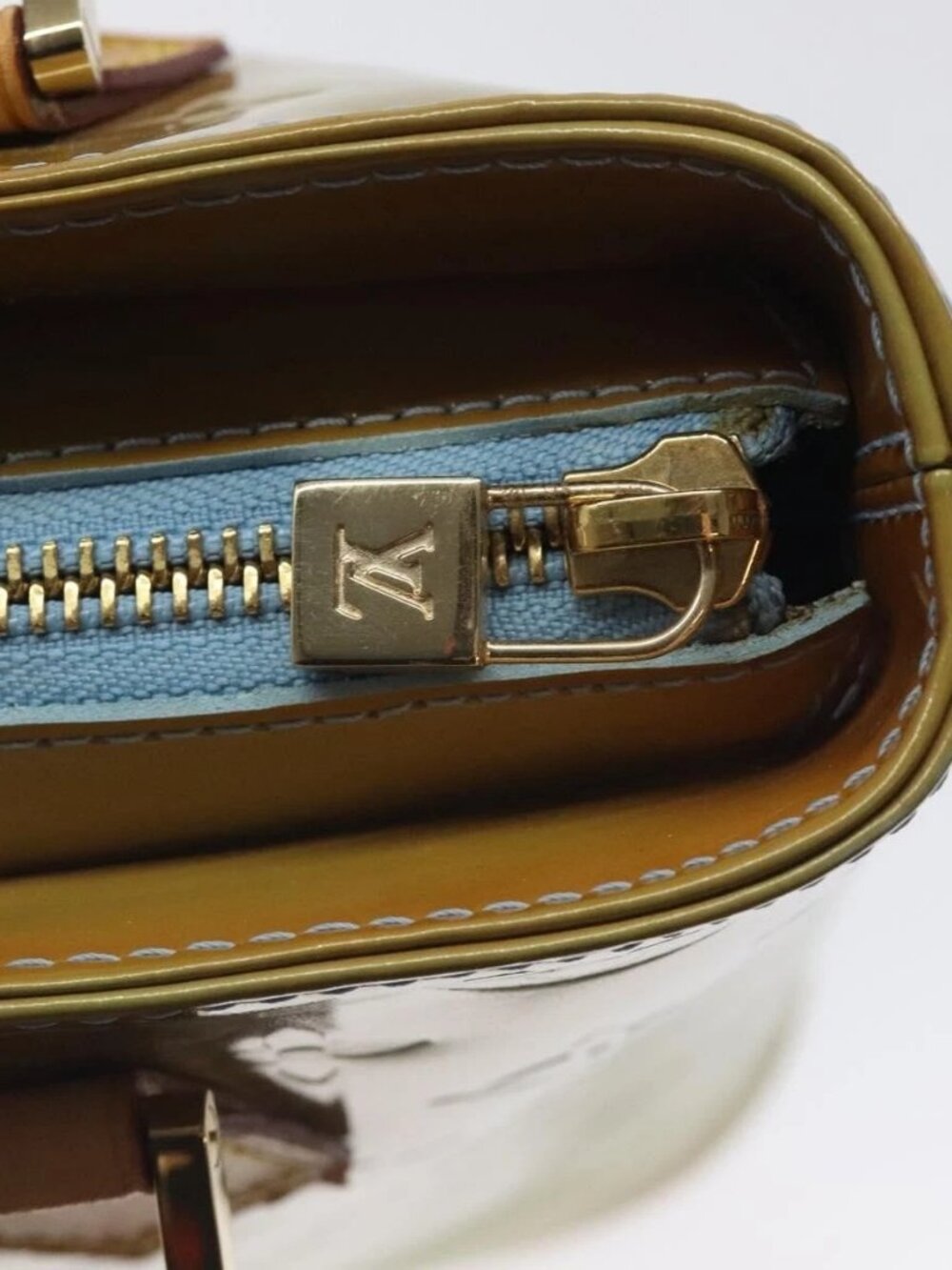 LOUIS VUITTON Monogram Vernis Houston Hand Bag Baby Blue M91005 LV Auth ar13496 - Picture 13 of 16